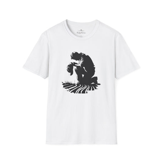 Praying Farmer Tee (250089)